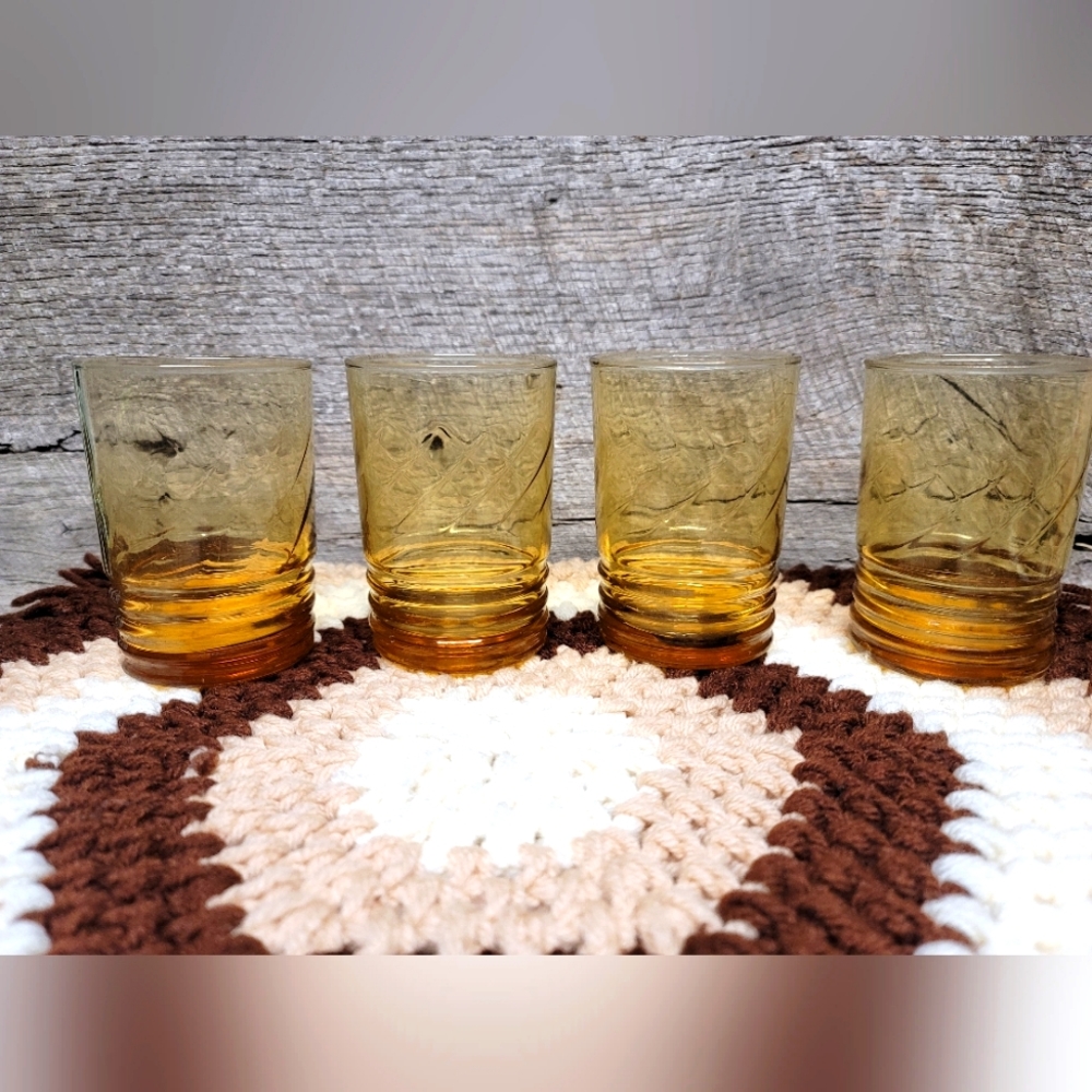 Vintage Malibu Amber Gold Libbey Juice Glasses
